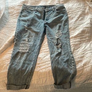 TOMMY HILFIGER BOYFRIEND RIPPED JEANS